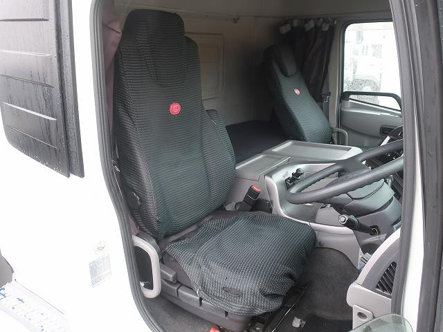 中古トラック UDトラックスアルミウィング ＃13