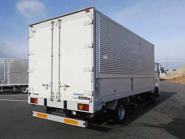 中古トラック いすゞアルミウィング ＃3