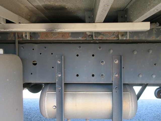 中古トラック UDトラックスアルミウィング #11