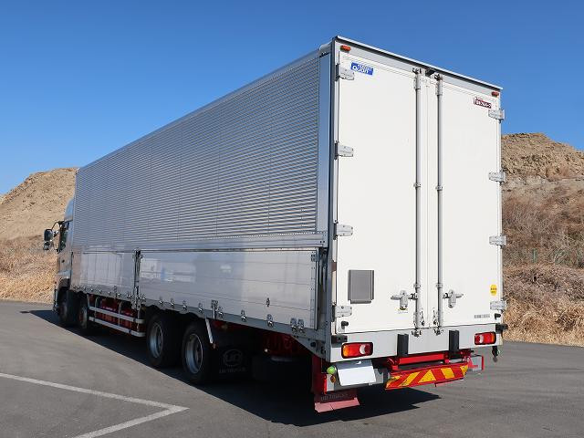 中古トラック UDトラックスアルミウィング ＃4