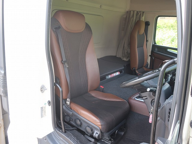 中古トラック 日野アルミウィング ＃13