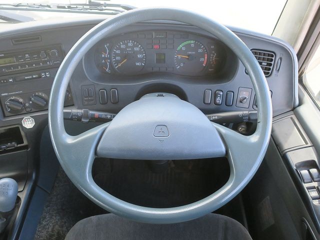 中古トラック 三菱ふそうクレーン付セルフローダー #17
