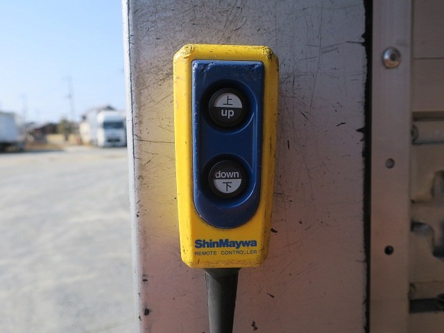 中古トラック 三菱ふそうアルミウィング ＃9