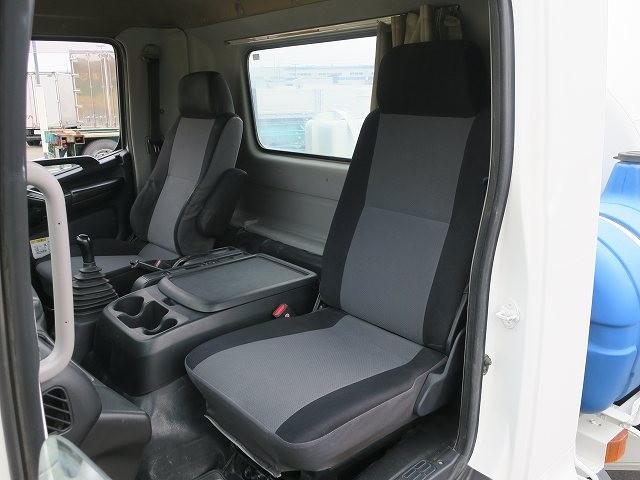 中古トラック 日野コンクリートミキサー車 #23