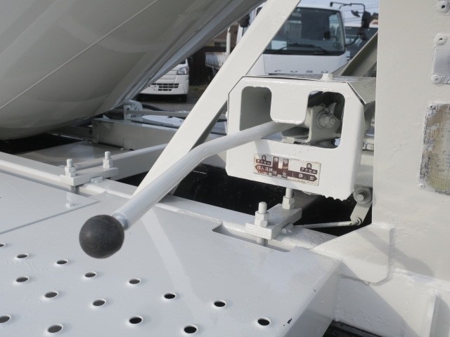 中古トラック 日野コンクリートミキサー車 #9