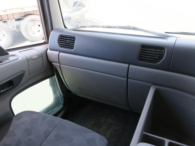 中古トラック UDトラックスダンプ ＃16