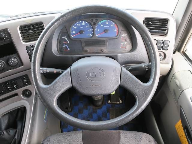 中古トラック UDトラックスダンプ ＃17