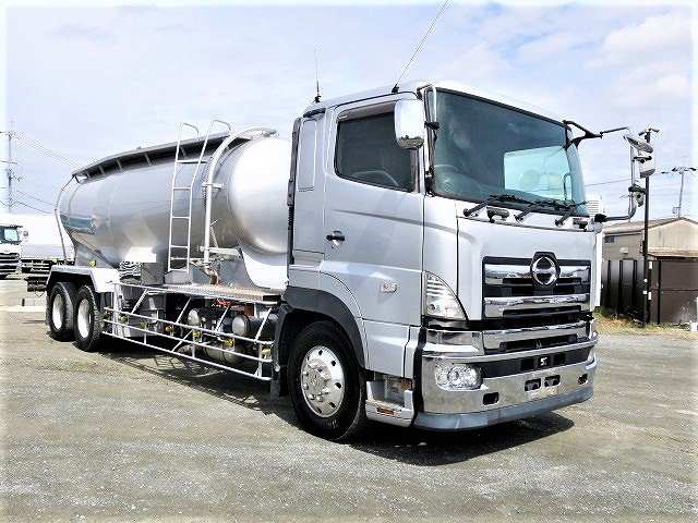 中古トラック 日野粉粒体運搬車 #2