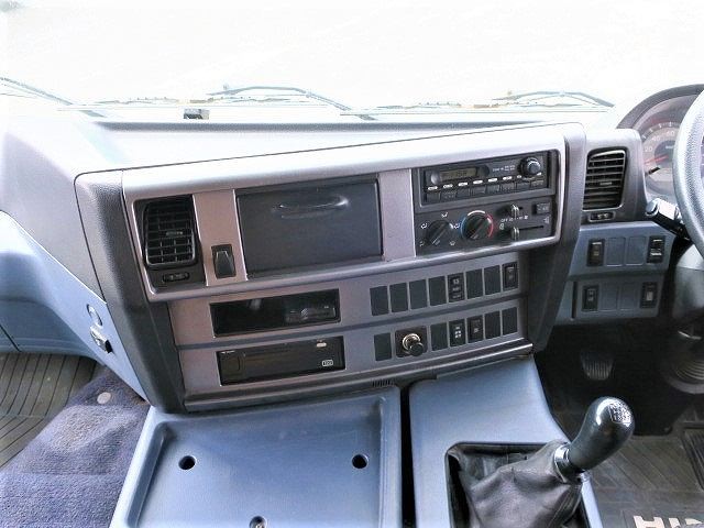 中古トラック 日野粉粒体運搬車 #16