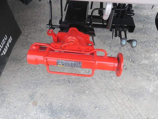 中古トラック いすゞクレーン付平ボディアルミブロック ＃12