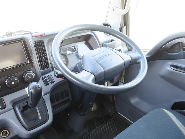 中古トラック 三菱ふそうアルミバン #16