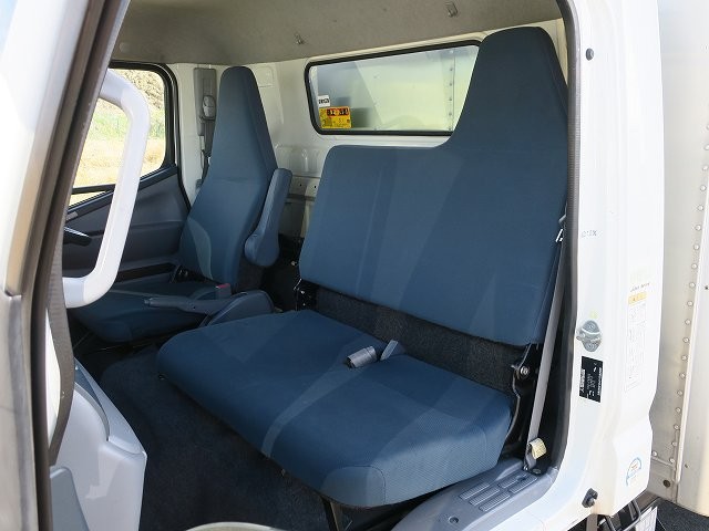 中古トラック 三菱ふそうアルミバン #23