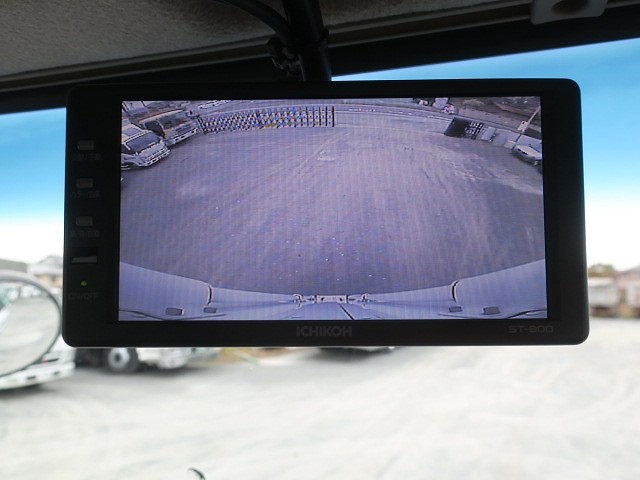 中古トラック UDトラックス冷凍バン #20