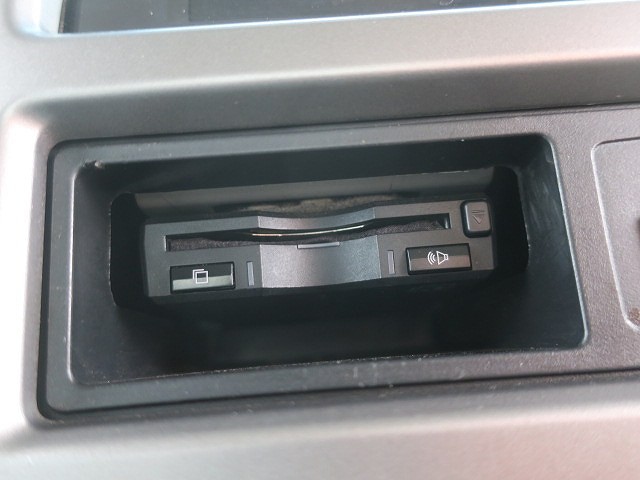 中古トラック UDトラックス冷凍バン #21