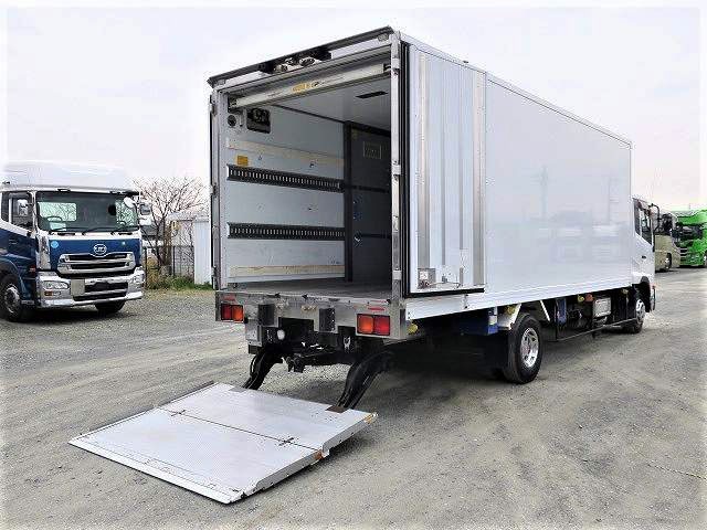 中古トラック UDトラックス冷凍バン #9