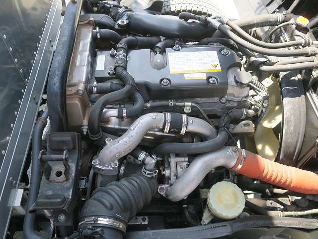 中古トラック いすゞアルミバン #10