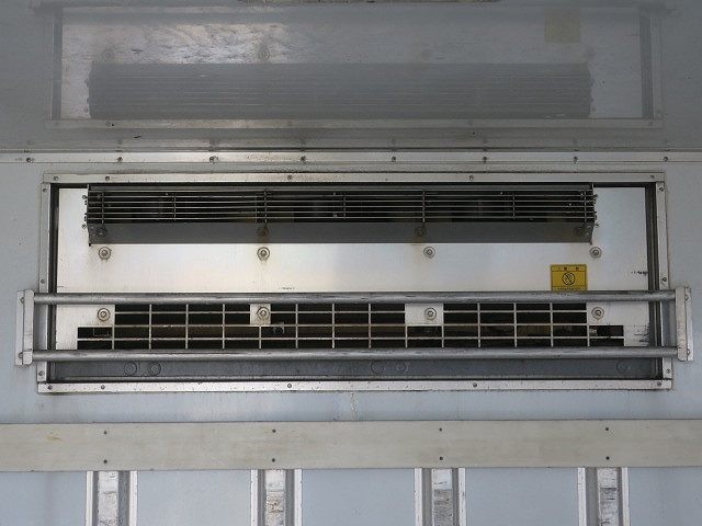 中古トラック いすゞ冷凍バン #7