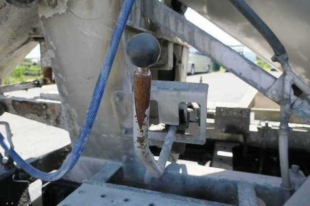 中古トラック 日野コンクリートミキサー車 #8