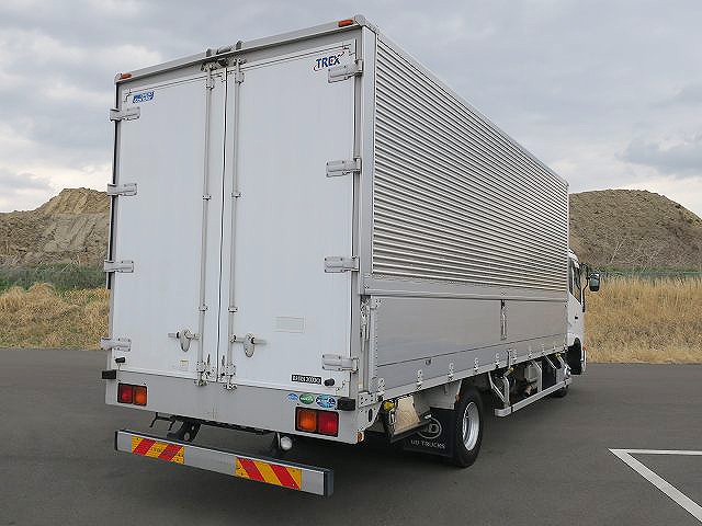 中古トラック UDトラックスアルミウィング ＃3