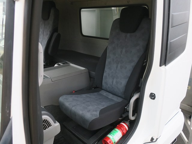 中古トラック UDトラックスアルミウィング ＃22