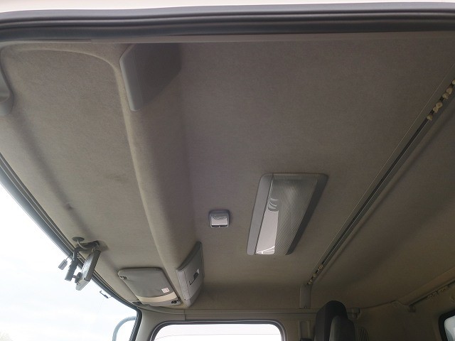 中古トラック UDトラックスアルミウィング ＃24