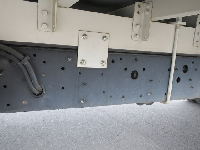 中古トラック UDトラックスアルミウィング ＃10