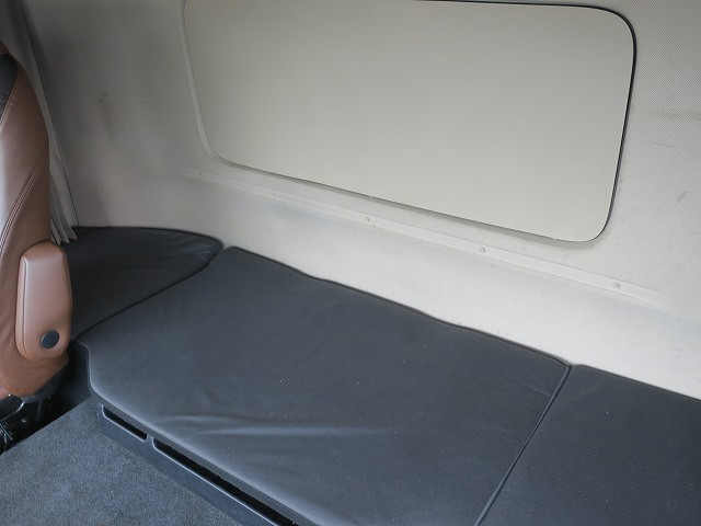 中古トラック 日野冷凍バン ＃23