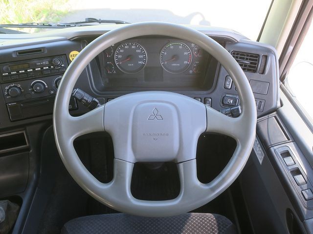 中古トラック 三菱ふそうクレーン付平ボディアルミブロック #18