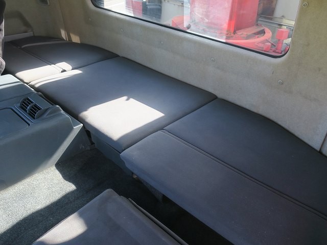 中古トラック 三菱ふそうクレーン付平ボディアルミブロック #23