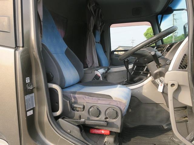 中古トラック UDトラックスコンクリートミキサー車 #13