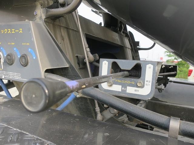 中古トラック UDトラックスコンクリートミキサー車 #7