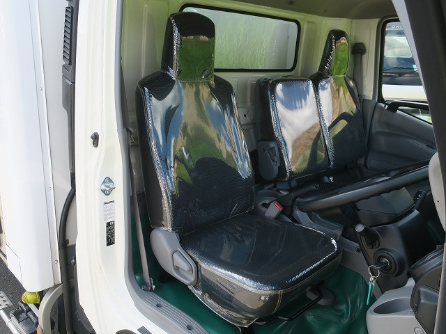 中古トラック 日野冷凍バン #13