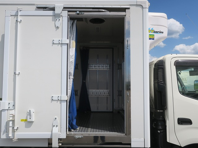 中古トラック 日野冷凍バン #8