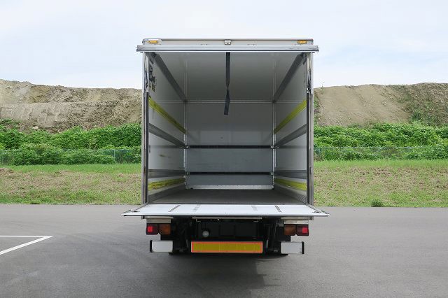 中古トラック いすゞアルミバン #5