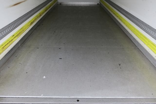 中古トラック いすゞアルミバン #6