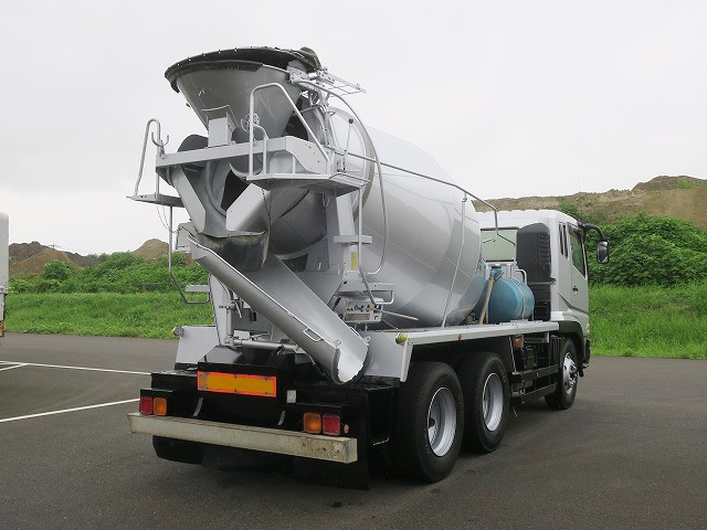 中古トラック 三菱ふそうコンクリートミキサー車 #3