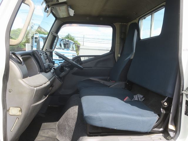 中古トラック 日産平ボディ #23
