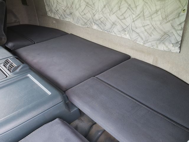 中古トラック 三菱ふそうコンクリートミキサー車 #23