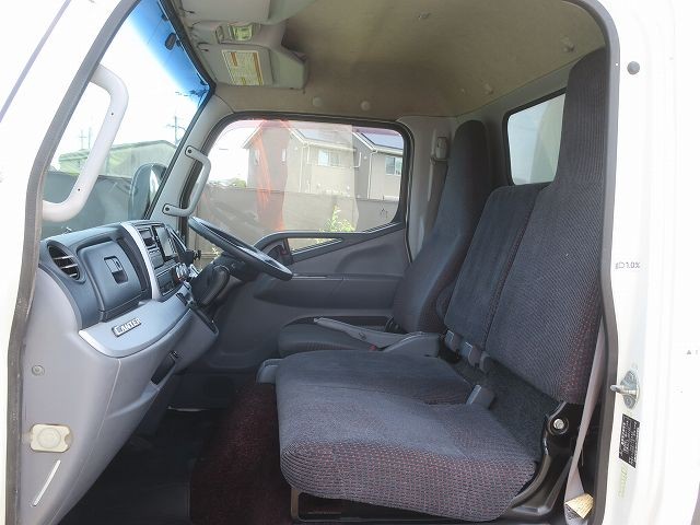 中古トラック 三菱ふそうアルミバン #23