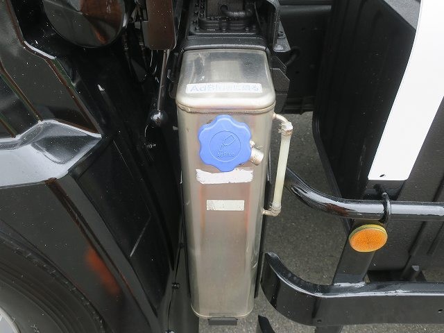 中古トラック UDトラックスコンクリートミキサー車 #13