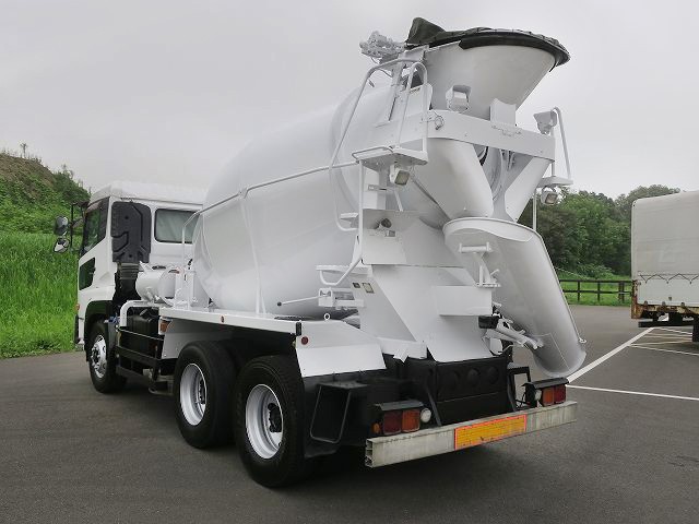中古トラック UDトラックスコンクリートミキサー車 #4