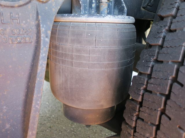 中古トラック UDトラックス平ボディアルミブロック #9