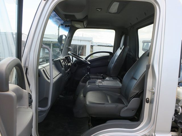 中古トラック いすゞコンクリートミキサー車 #23