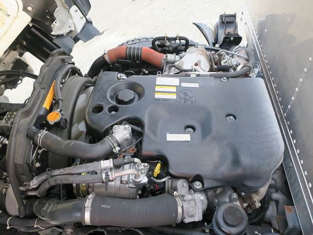 中古トラック いすゞアルミバン #11