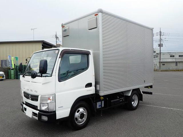 [Vehicles for lease rental only] 2015 Mitsubishi Fuso Canter small aluminum van, load capacity 1.35t, standard short, interior height 216cm, 4WD, full low floor, 2 pedals [Semi-medium-sized (5t only) license compatible *Old regular license OK]