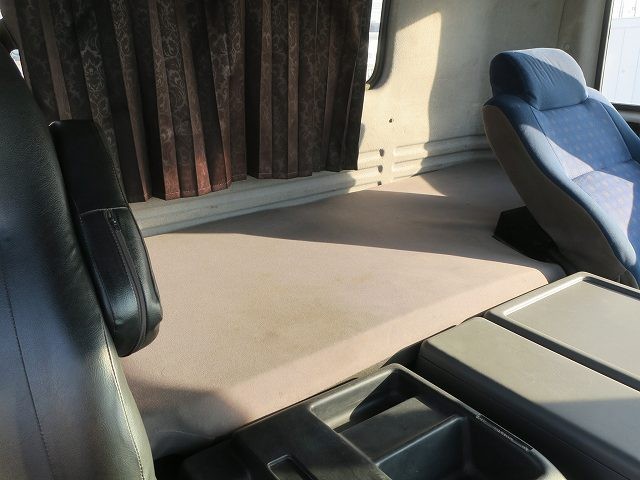 中古トラック いすゞアームロール ＃23