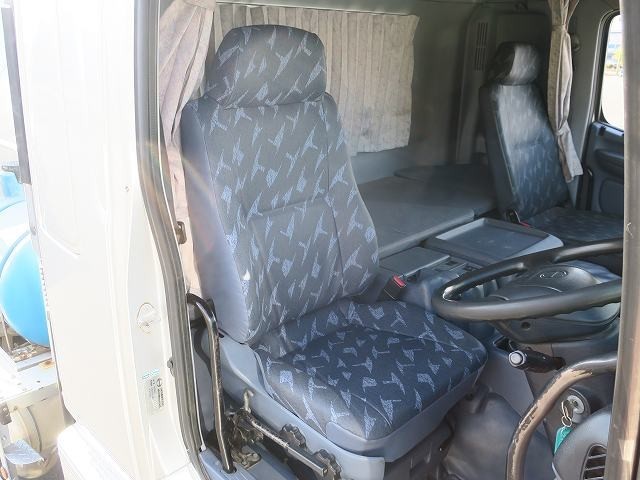 中古トラック 日野コンクリートミキサー車 #15