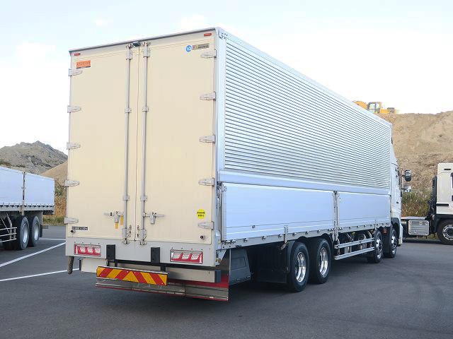 中古トラック 日野アルミウィング ＃3