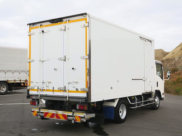 中古トラック いすゞ冷凍バン #3