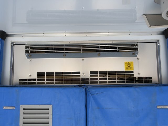 中古トラック いすゞ冷凍バン #7